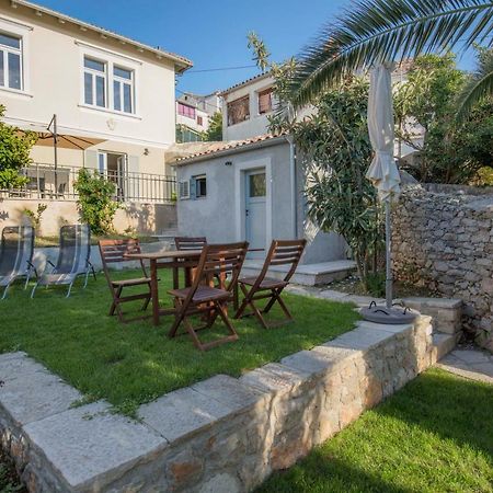 Apartments Villa Adrienne Mali Lošinj Kültér fotó