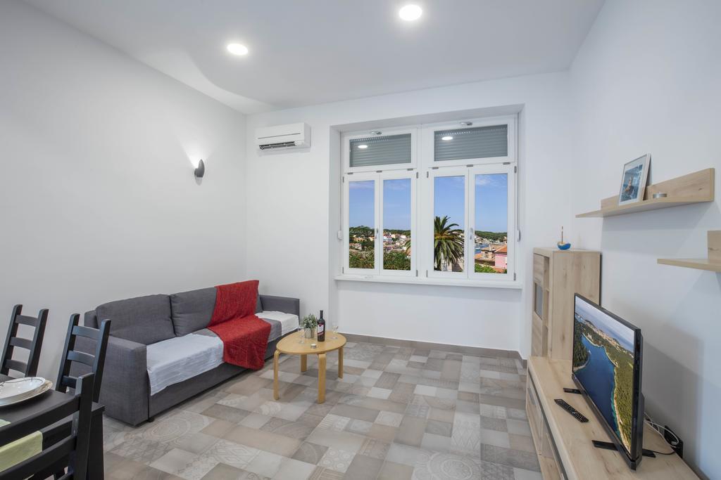 Apartments Villa Adrienne Mali Lošinj Kültér fotó