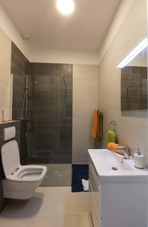 Apartments Villa Adrienne Mali Lošinj Kültér fotó