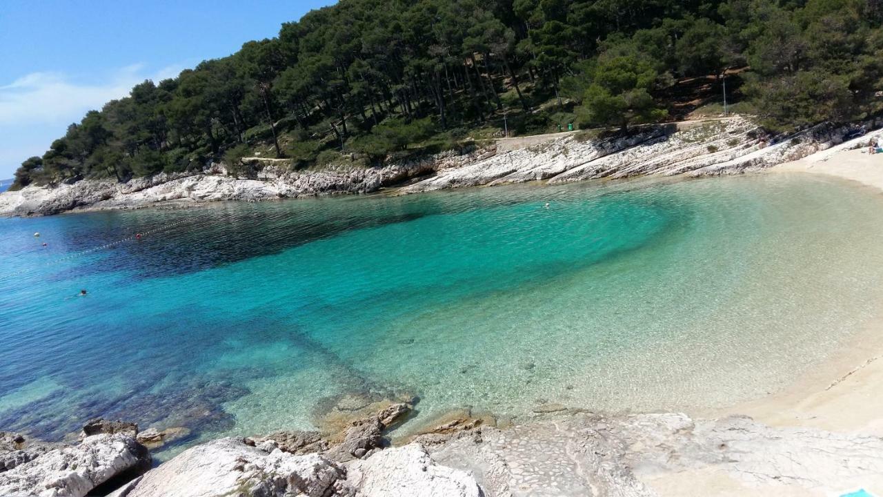 Apartments Villa Adrienne Mali Lošinj Kültér fotó