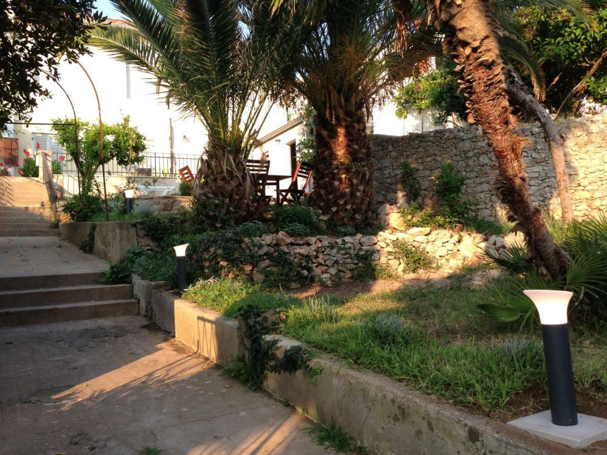 Apartments Villa Adrienne Mali Lošinj Kültér fotó