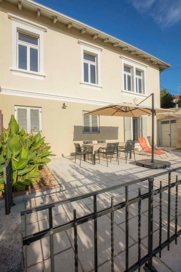 Apartments Villa Adrienne Mali Lošinj Kültér fotó