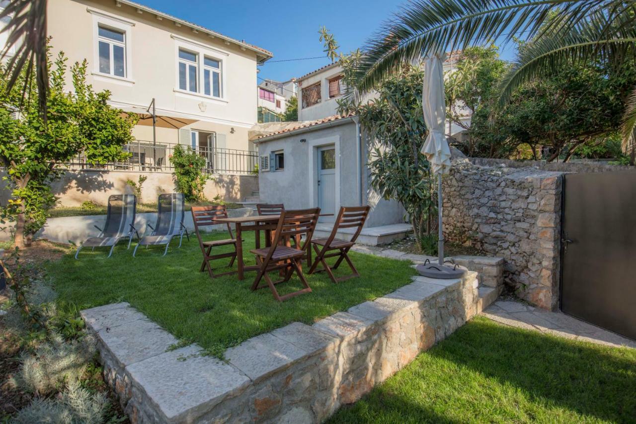 Apartments Villa Adrienne Mali Lošinj Kültér fotó
